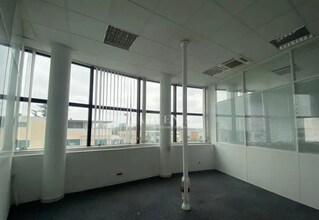 Office in Champigny-sur-Marne for lease Interior Photo- Image 2 of 11