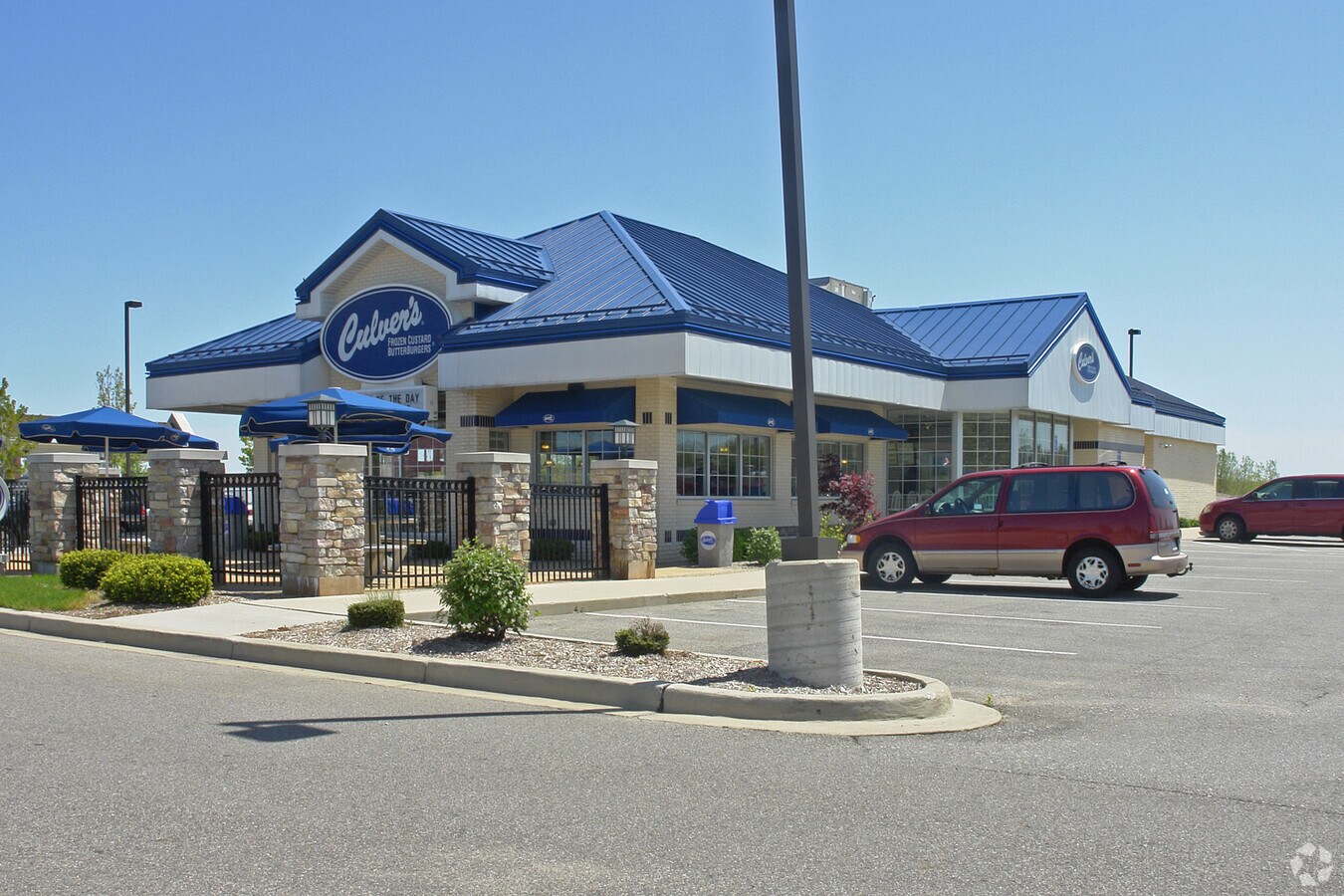 6300 28th St SE, Grand Rapids, MI 49546