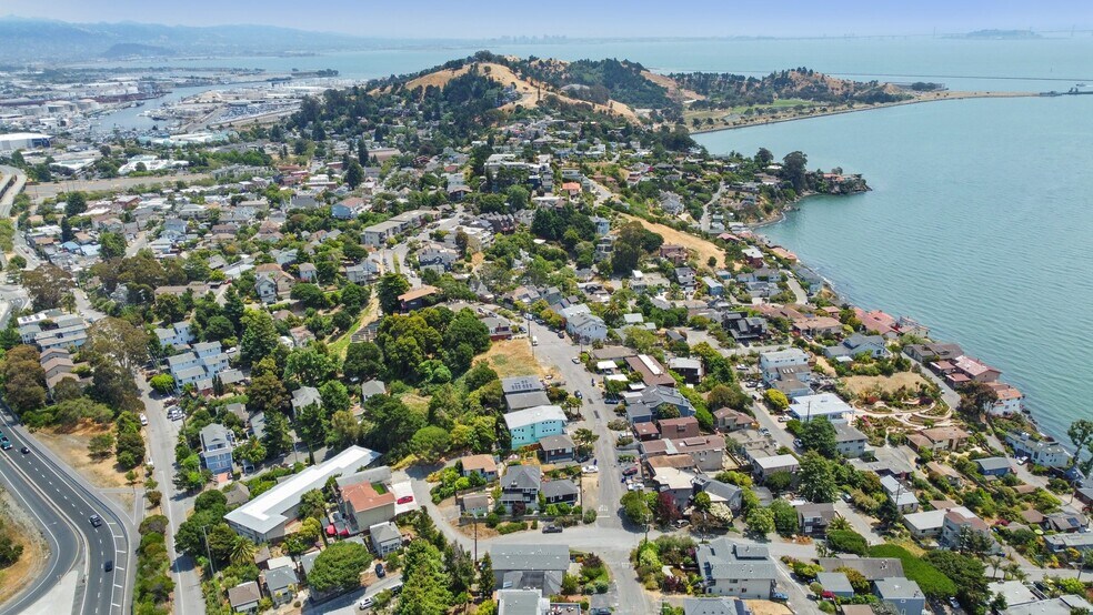 620 Golden Gate Ave, Richmond, CA for sale - Building Photo - Image 3 of 24
