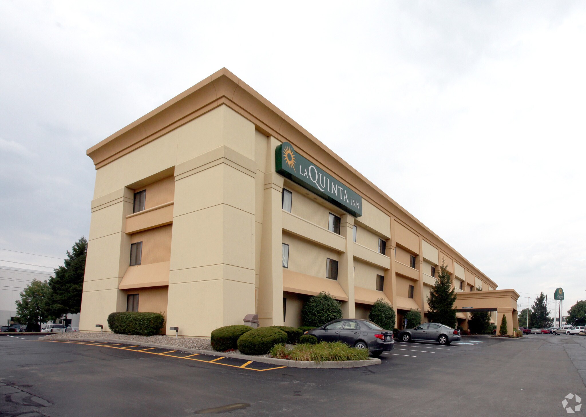 2650 Executive Dr, Indianapolis, IN for sale Primary Photo- Image 1 of 1