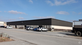 More details for 10655-10667 Andrade Dr, Zionsville, IN - Flex for Lease