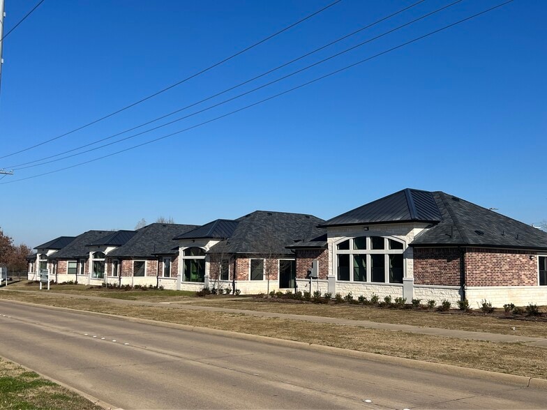 5500 N Shiloh Rd, Garland, TX for sale - Building Photo - Image 1 of 1