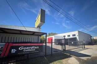 11211 Ables Ln, Dallas TX - Drive Through Restaurant