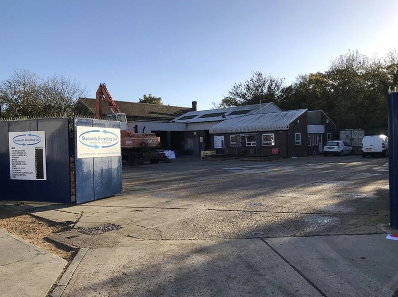 Stannetts, Basildon for sale - Primary Photo - Image 1 of 1