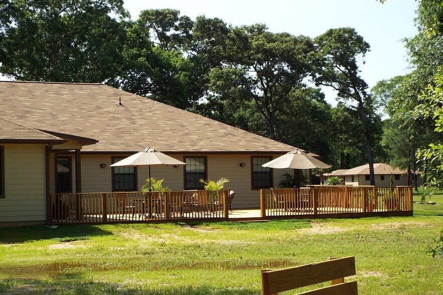 11497 Coon Hollow Rd, Conroe, TX 77306 Health Care for Sale