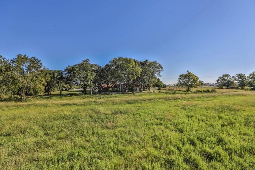 14114 Highway 36, Needville, TX for sale - Building Photo - Image 2 of 5