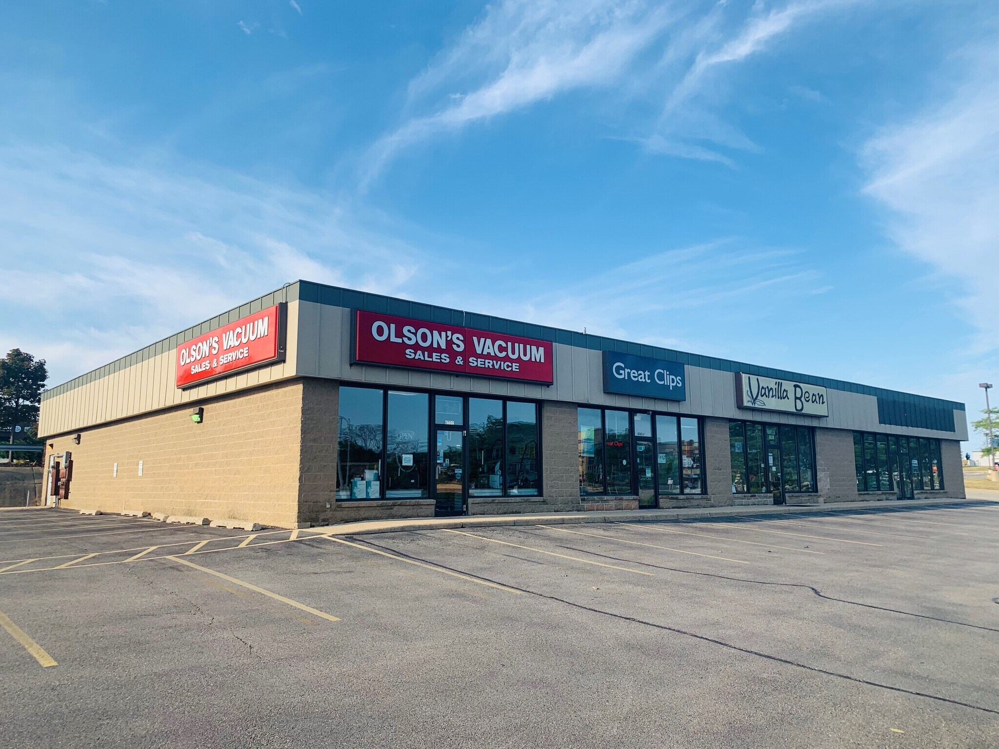 68016807 Odana Rd, Madison, WI 53719