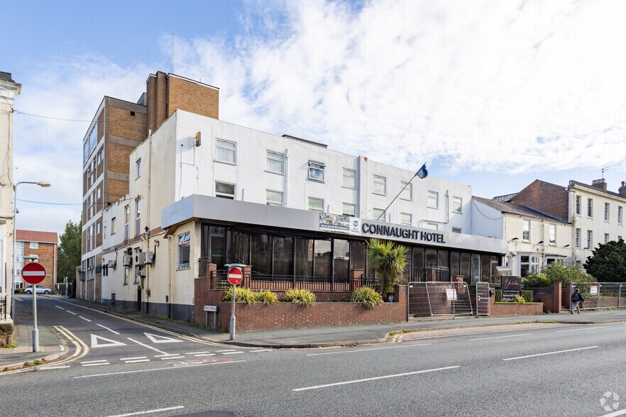 Tetenhall Rd, Wolverhampton for sale - Primary Photo - Image 1 of 1