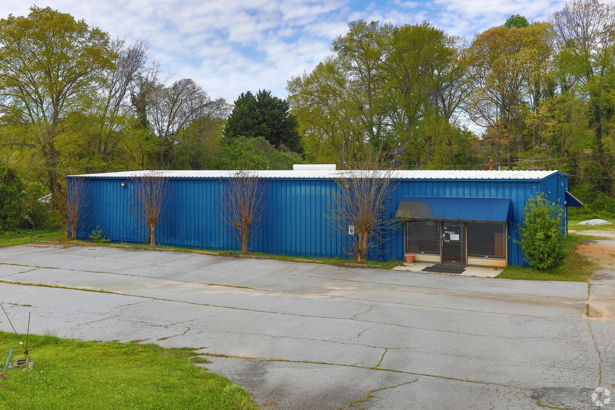 1720 W Main St, Central, SC for sale Primary Photo- Image 1 of 1