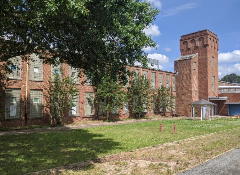 LaGrange, Georgia Kex Mill & Unity Mill portfolio of 2 properties for sale on LoopNet.com - Building Photo - Image 1 of 11