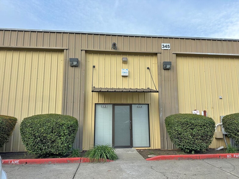 345 W 9th St, Santa Rosa, CA for sale - Building Photo - Image 3 of 4