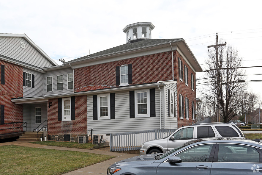 555 2nd Ave, Collegeville, PA for lease - Primary Photo - Image 1 of 36