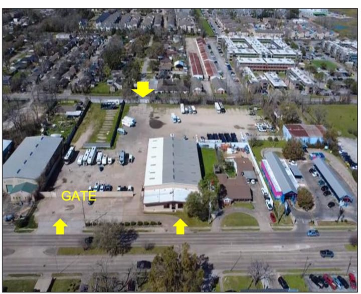 1967 Bingle Rd, Houston, TX for lease - Building Photo - Image 3 of 8