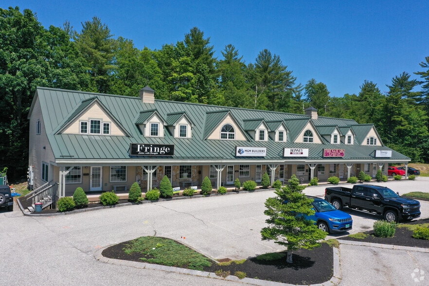 8 Turning Leaf Dr, Windham, ME for sale - Building Photo - Image 1 of 1