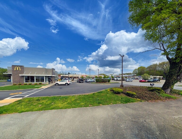 20 Welcher Ave, Peekskill, NY for sale - Building Photo - Image 1 of 8