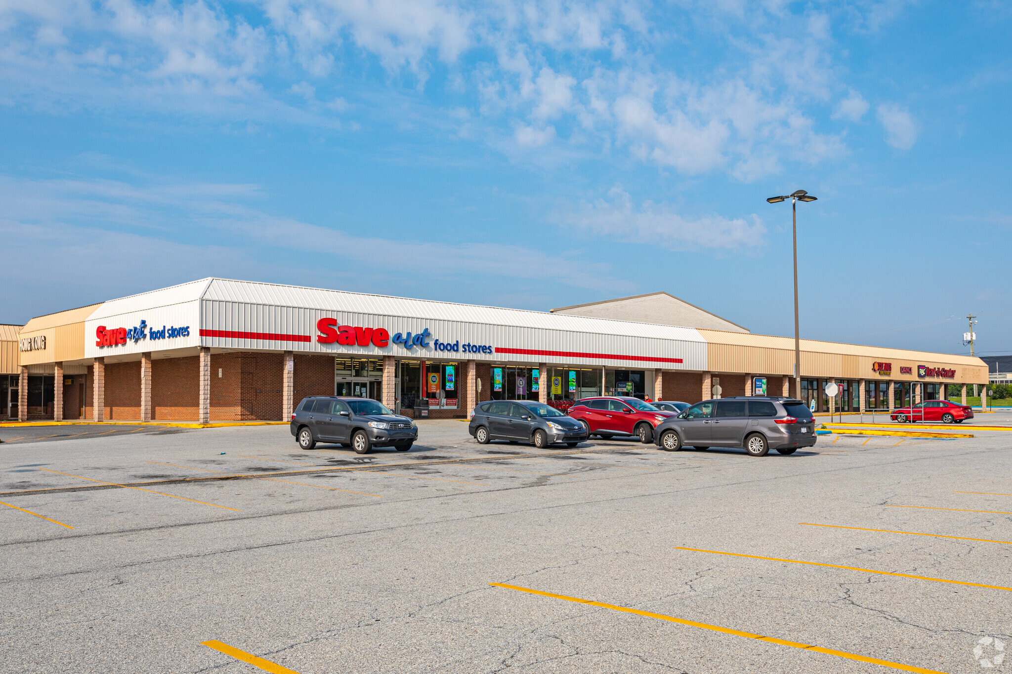 1-196 Penn Mart Shoppnig Ctr, New Castle, DE 19720 - Penn Mart Shopping ...