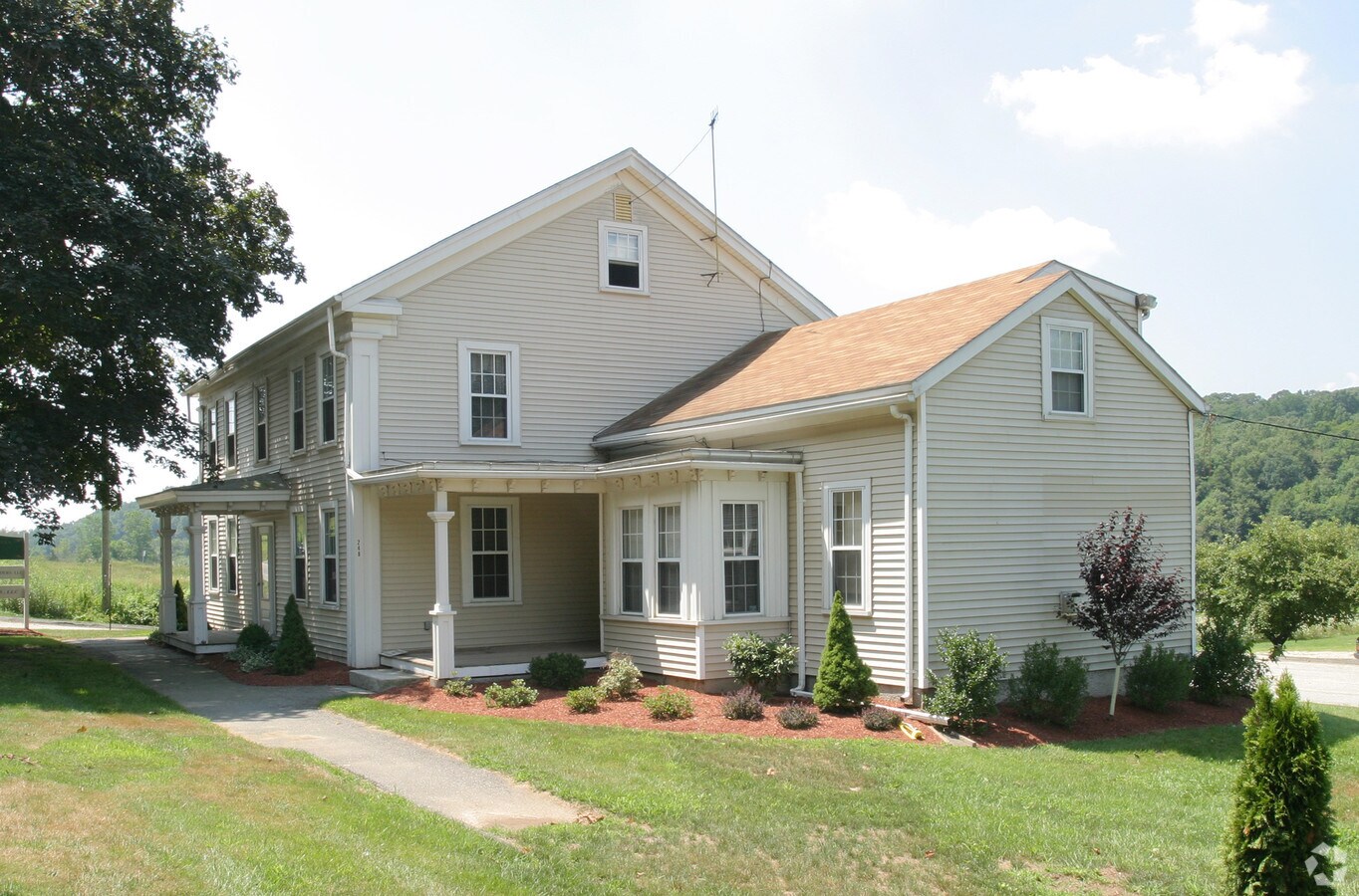 248 Route 32, North Franklin, CT 06254