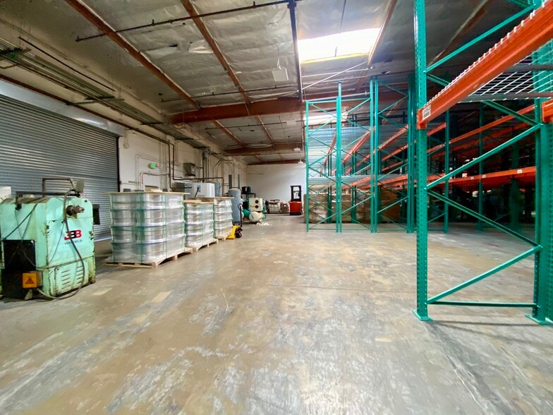 1909 S Susan St, Santa Ana, CA for sale - Building Photo - Image 3 of 22