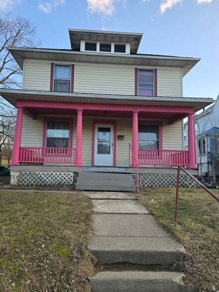 Springfield Ohio Portfolio portfolio of 7 properties for sale on LoopNet.com - Building Photo - Image 3 of 7