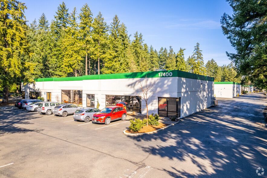 17400 SW Upper Boones Ferry Rd, Portland, OR for lease - Building Photo - Image 2 of 6