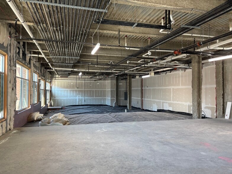 10 N Main St, Wharton, NJ for lease - Interior Photo - Image 3 of 12