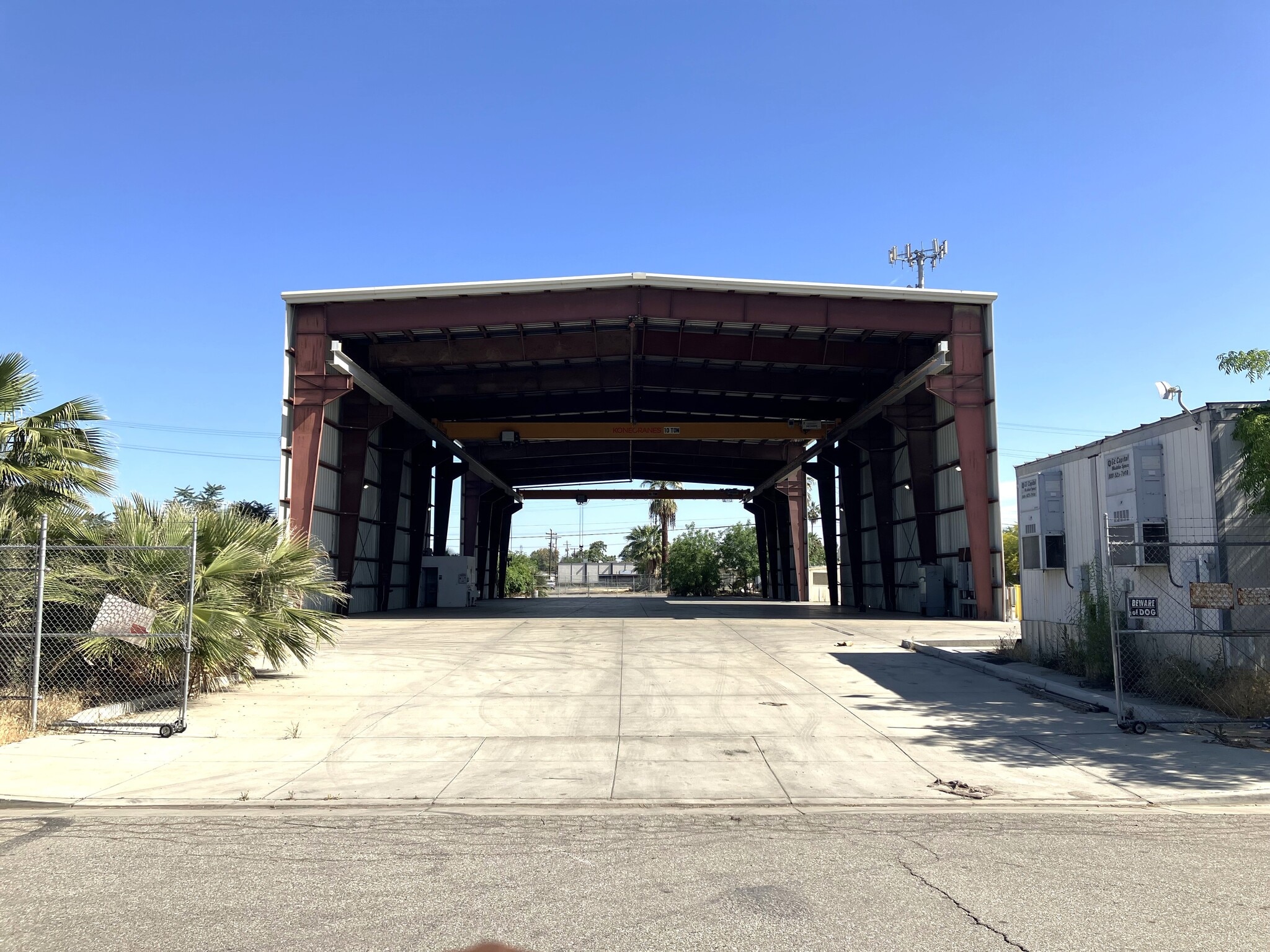 1300 32nd St, Bakersfield, CA for sale Building Photo- Image 1 of 19