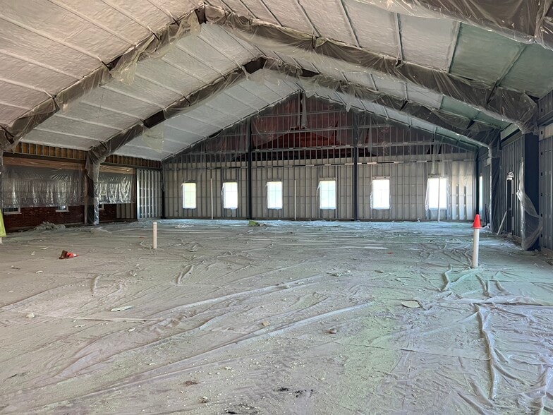 13 Sycamore Way, Branford, CT for lease - Building Photo - Image 3 of 10