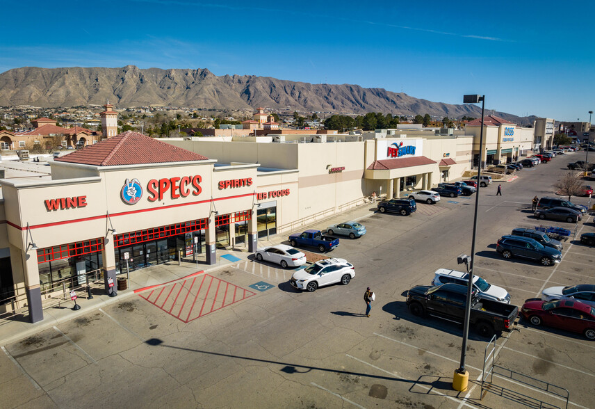 655 Sunland Park Dr, El Paso, TX for lease - Building Photo - Image 2 of 4