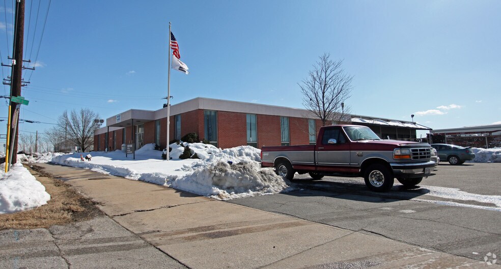 4901 Holabird Ave, Baltimore, MD for sale - Building Photo - Image 1 of 1