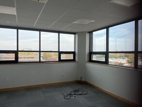 119-129 Braintree St, Allston, MA for lease Interior Photo- Image 2 of 6