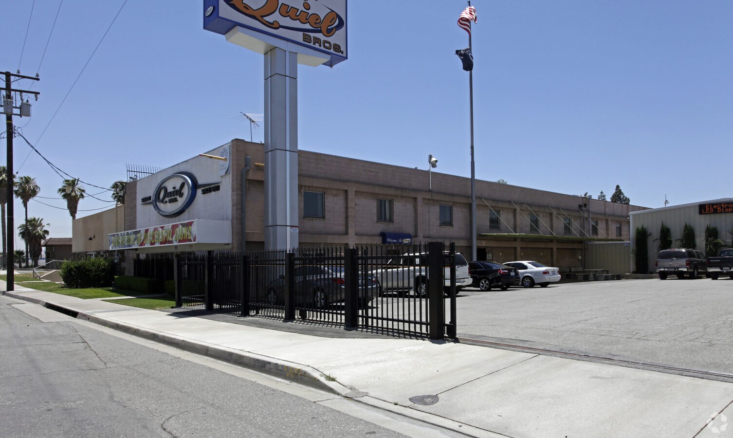 272 S I St, San Bernardino, CA 92410