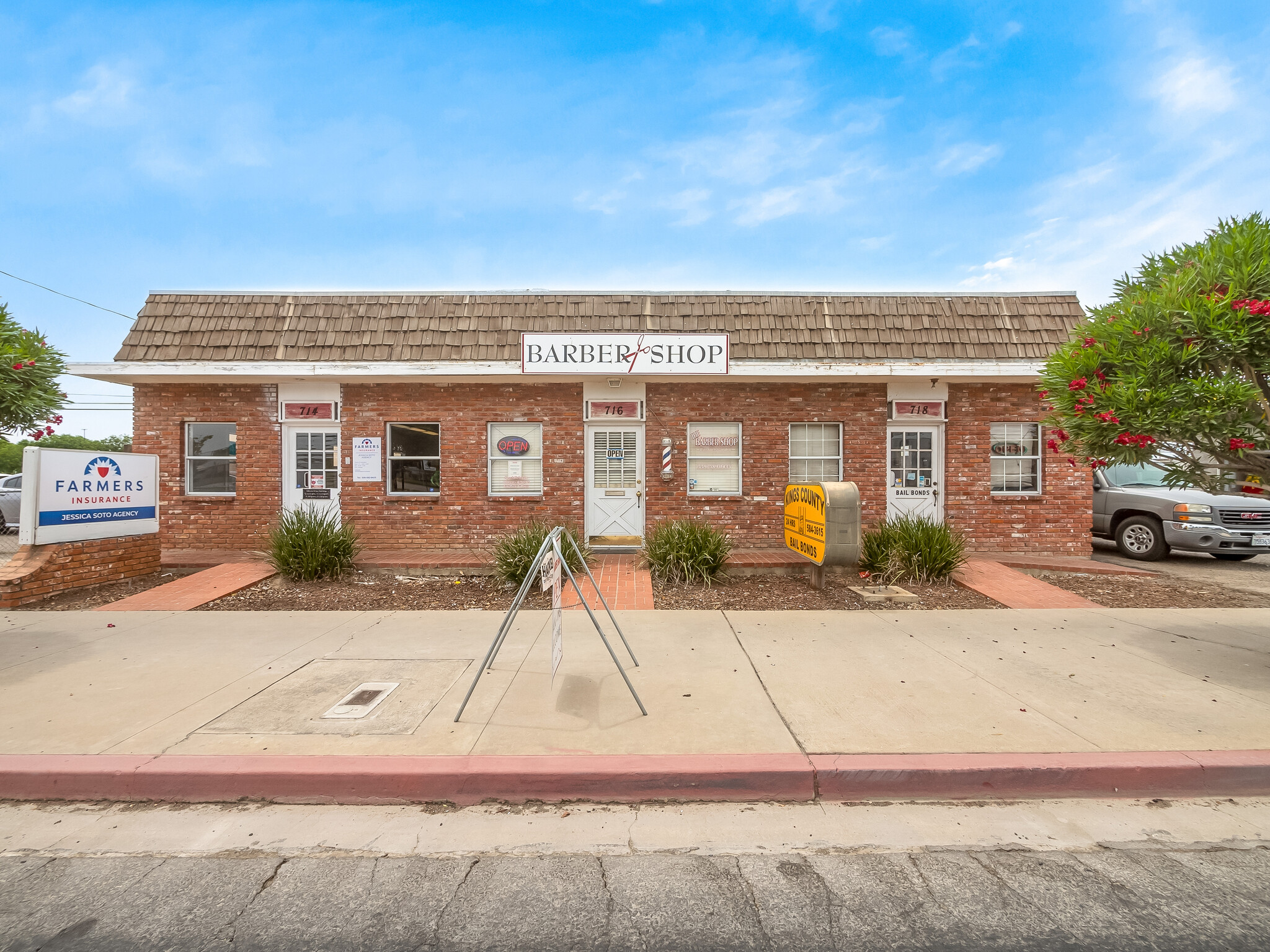 714-718 N 11th Ave, Hanford, CA for sale Building Photo- Image 1 of 18