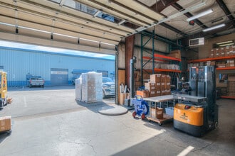 1305-1309 SE Armour Rd, Bend, OR for lease Interior Photo- Image 1 of 5