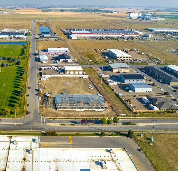 3480 Griffen Rd N, Lethbridge, AB for sale - Building Photo - Image 3 of 3
