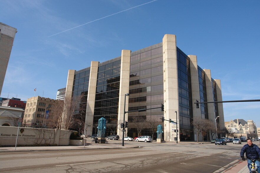 100 N Broadway St, Wichita, KS 67202 Office Space for Lease