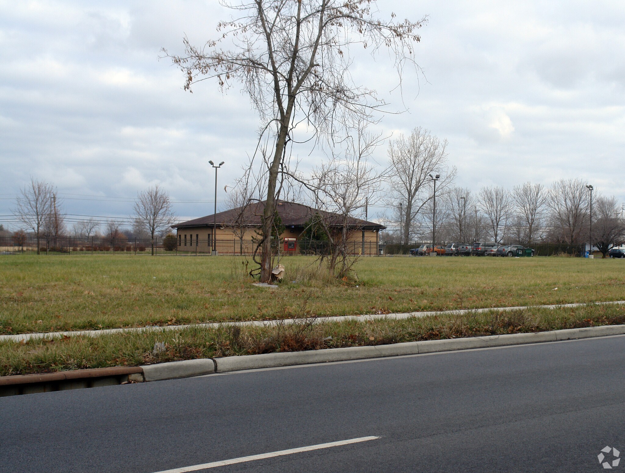 3904 Airport Hwy, Toledo, OH for sale Primary Photo- Image 1 of 1