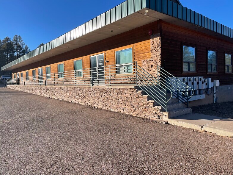 3401 S White Mountain Rd, Show Low, AZ for sale - Primary Photo - Image 1 of 1