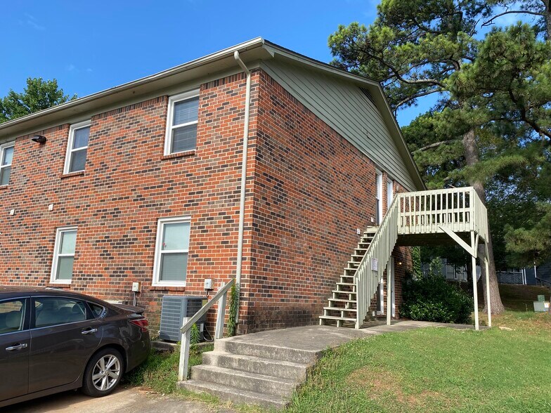 1500 Barrington Rd NW, Huntsville, AL 35816 Huntsville Executive