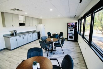 200 Chisholm Pl, Plano, TX for sale Interior Photo- Image 2 of 4