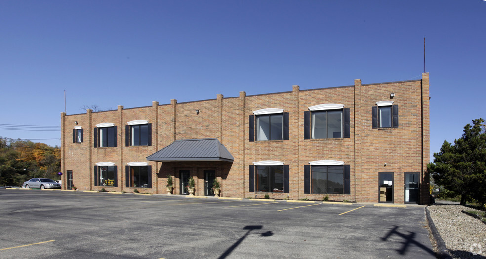 12875 Route 30, North Huntingdon, PA for lease - Building Photo - Image 1 of 5