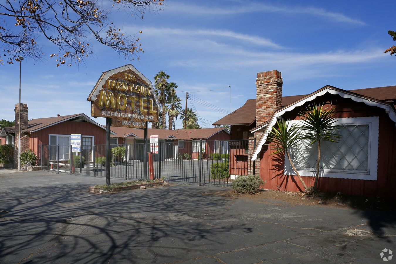 1393 University Ave, Riverside, CA 92507 Farm House Collective