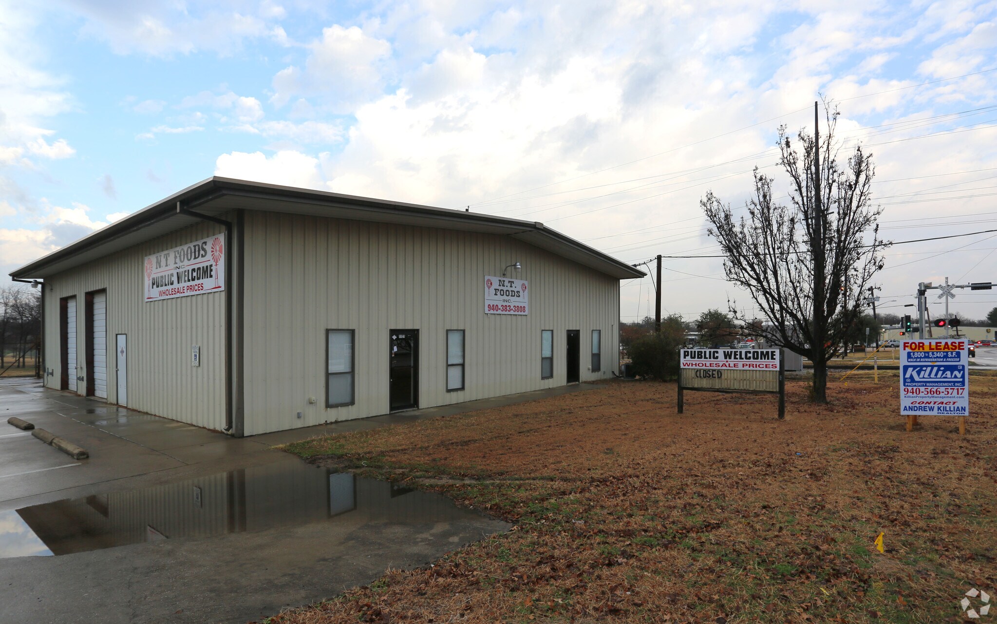 1121 Shady Oaks Dr, Denton, TX 76205