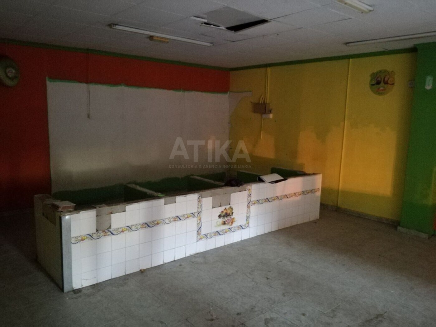 Retail in Ontinyent for sale Building Photo- Image 1 of 8