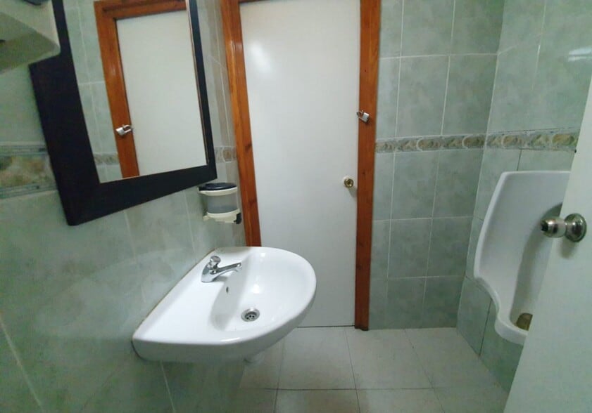 View Photo