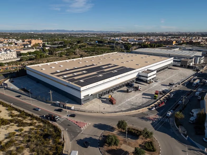 Calle Principal P.I. Codonyers, 1, Picassent, Valencia for lease - Building Photo - Image 2 of 4