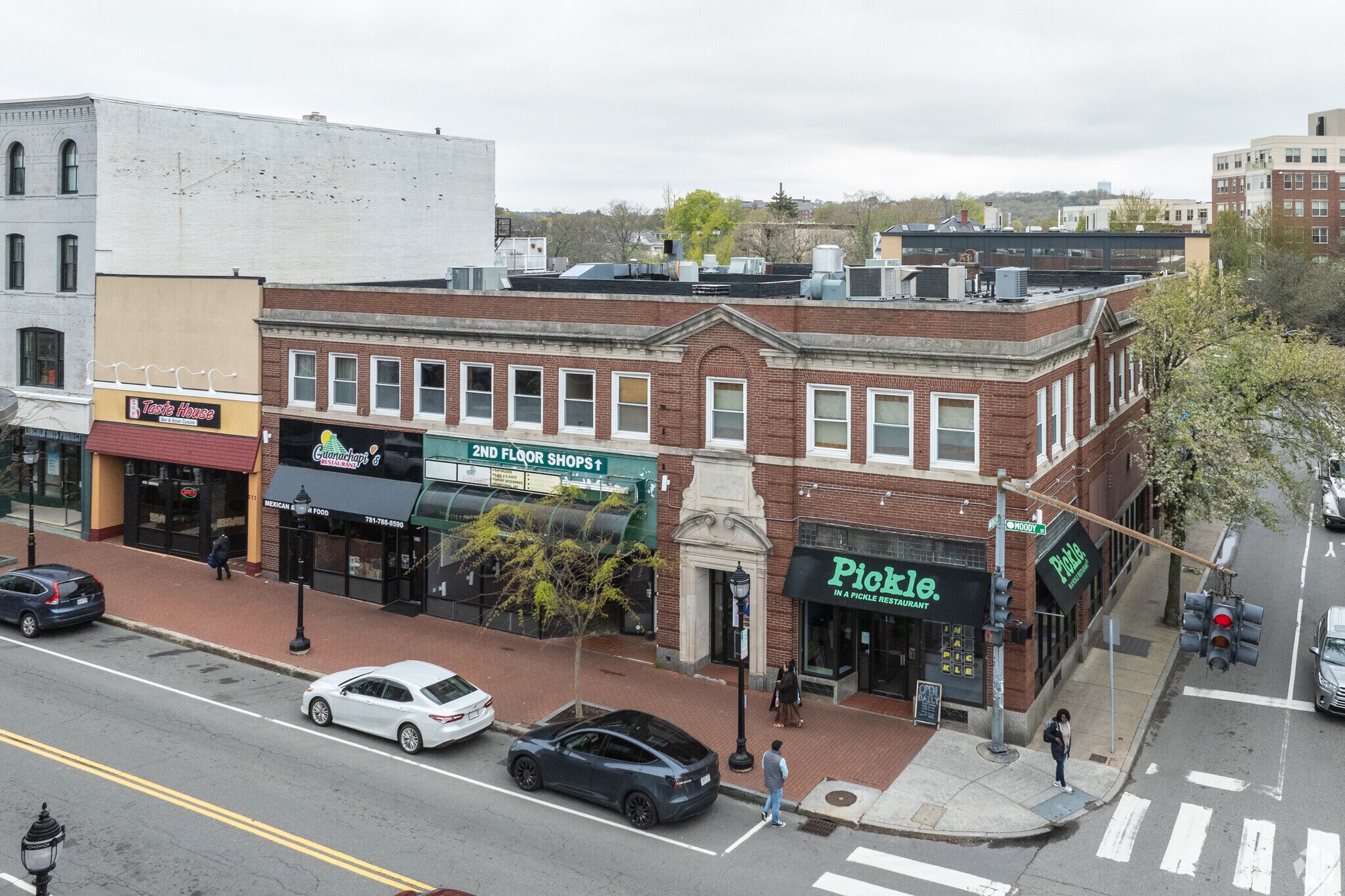 265-273 Moody St, Waltham, MA for sale Primary Photo- Image 1 of 1