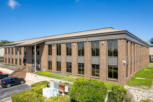 Chase Park Buildings 4&5 - Parking Garage