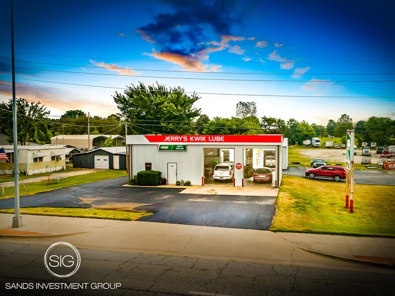 8707 US-59, Grove, OK for sale - Building Photo - Image 1 of 1