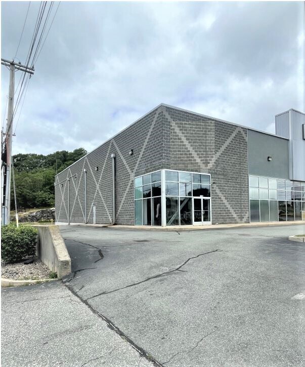 1301 Bald Hill Rd, Warwick, RI 02886 Sprint and Lumber Liquidators