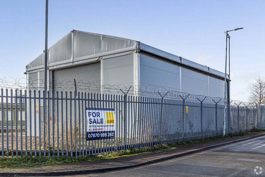 New Ford Rd, Waltham Cross for sale - Primary Photo - Image 1 of 13